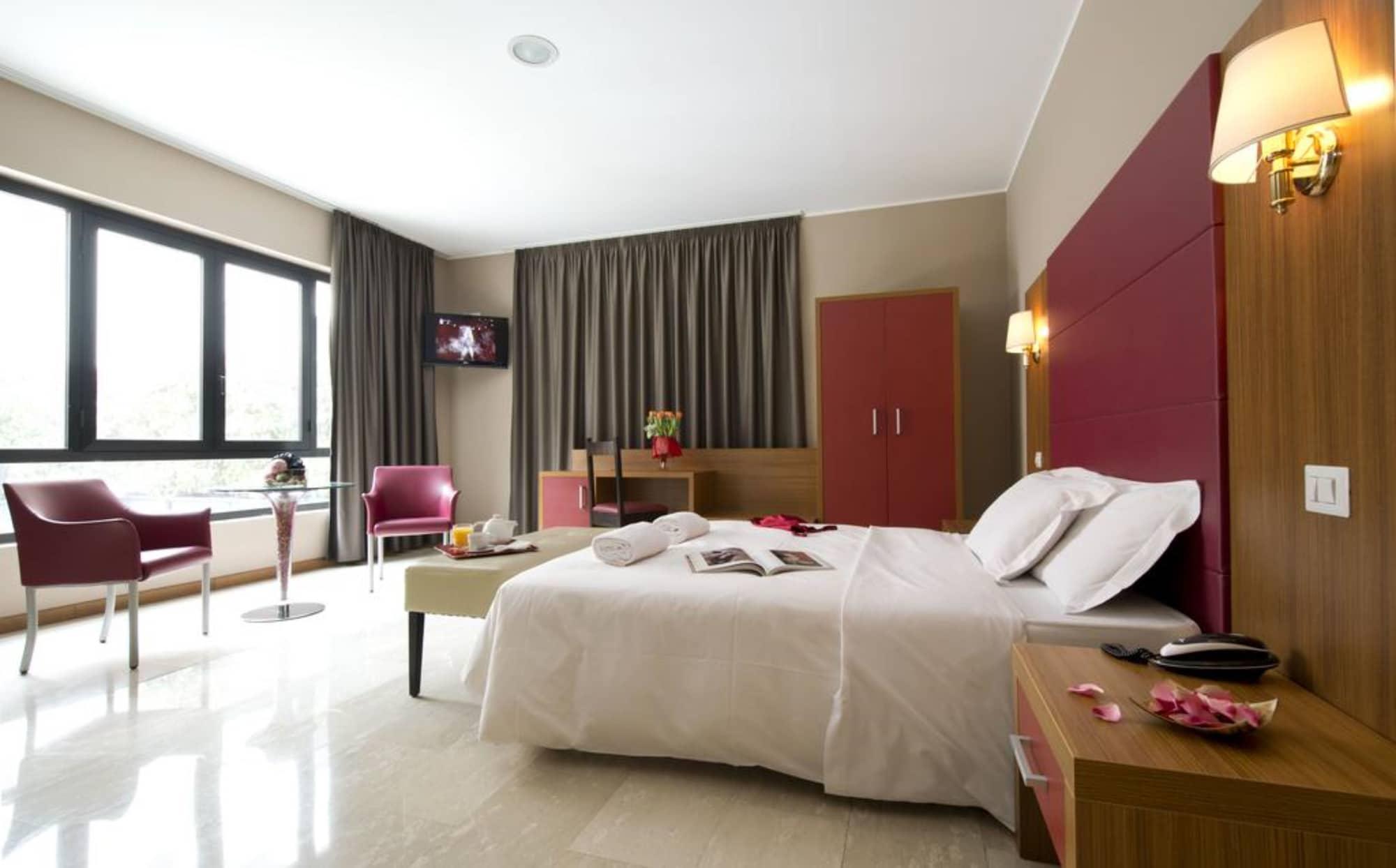 โอเอซี วิลเลจ โฮเต็ล Hotel มิลาน ภายนอก รูปภาพ